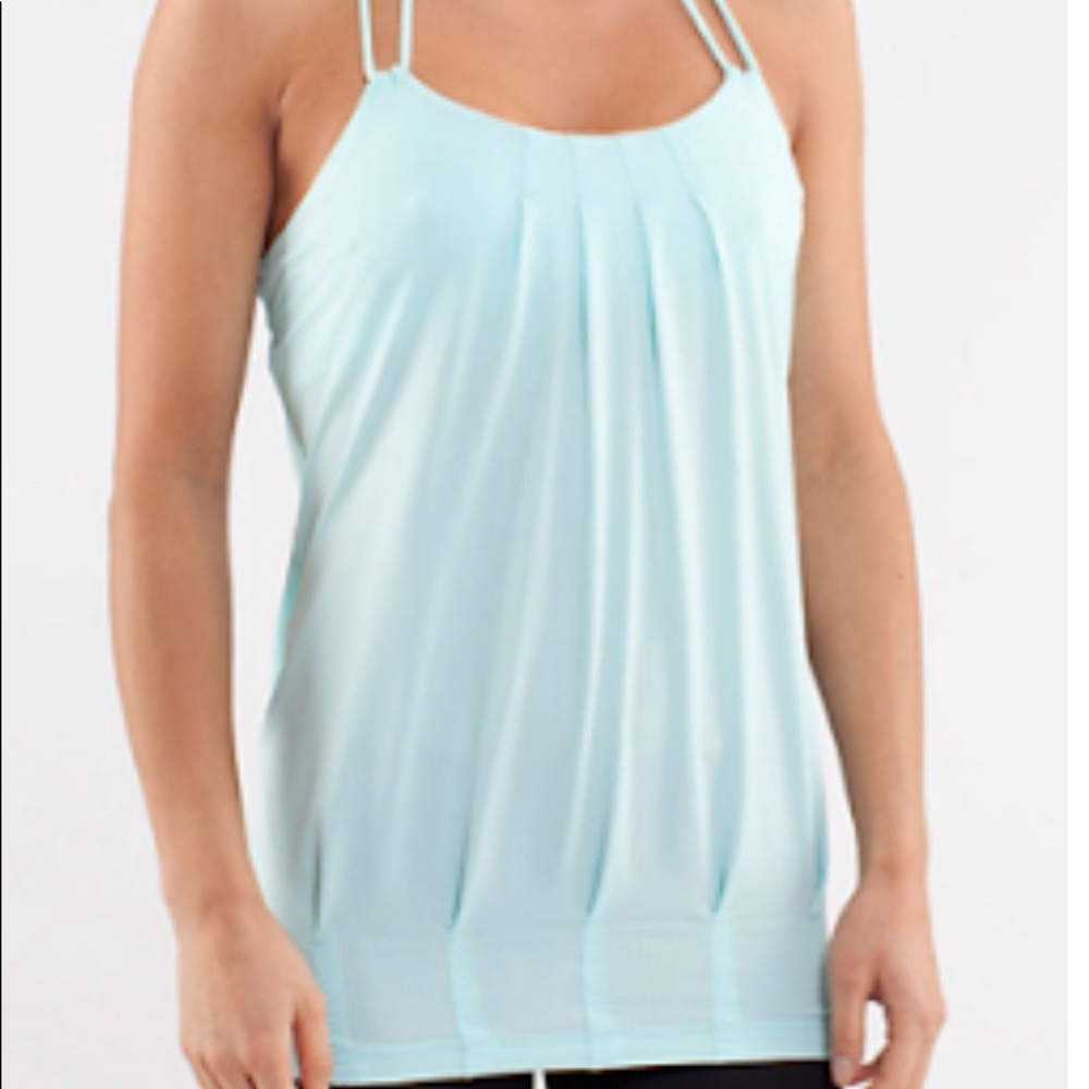 Size 6 aquamarine flow and go tank